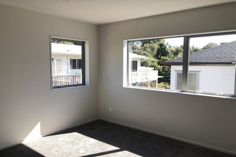 Photo of property in 12a Diana Drive, Glenfield, Auckland, 0627