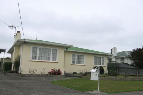 Photo of property in 28 Ronberg Street, Highbury, Palmerston North, 4412