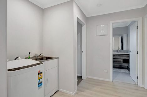 Photo of property in 2/2 Grange Avenue, Nawton, Hamilton, 3200