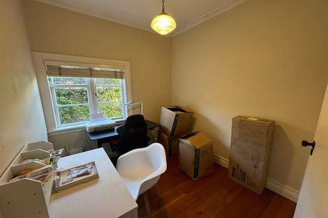 Photo of property in 7 Otahuri Crescent, Greenlane, Auckland, 1051