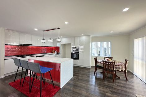 Photo of property in 169a Russell Road, Manurewa, Auckland, 2102