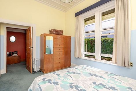 Photo of property in 18 Albert Street, Dannevirke, 4930