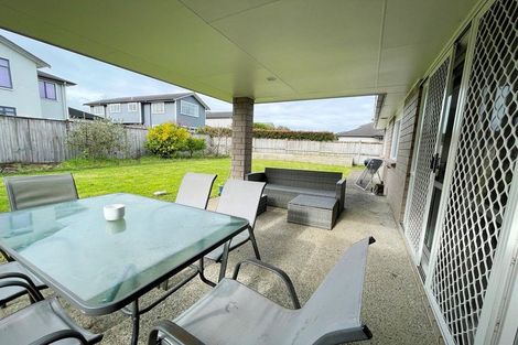 Photo of property in 18 Lake Drive, Karaka, Papakura, 2113