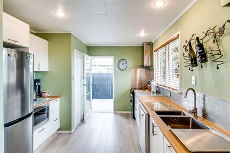 Photo of property in 5 Clark Avenue, Pirimai, Napier, 4112