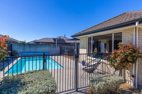Photo of property in 17 Puketea Place, Redwoodtown, Blenheim, 7201