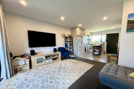 Photo of property in 2/6 Trent Street, Linwood, Christchurch, 8011