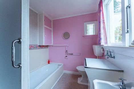 Photo of property in 10 Royal Street, Kensington, Timaru, 7910