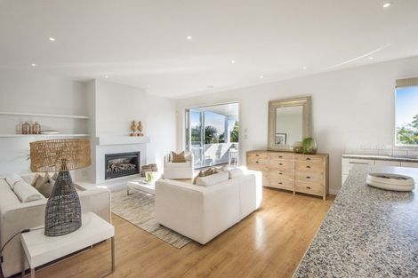 Photo of property in 7 Maleme Avenue, Belmont, Auckland, 0622