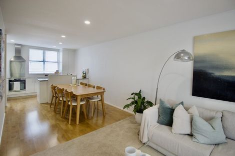 Photo of property in Habitat Apartments, 12/31 Byron Avenue, Takapuna, Auckland, 0622