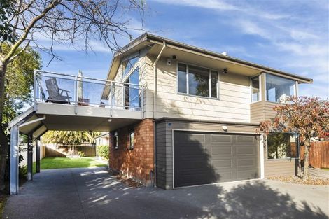 Photo of property in 53 Sayers Crescent, Ilam, Christchurch, 8041