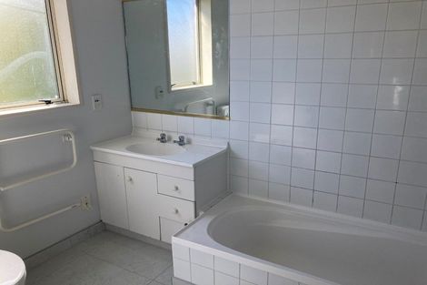 Photo of property in 11 Westerleigh Street, Bishopdale, Christchurch, 8053