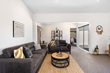 Photo of property in 11 Linkwater Way, Parklands, Christchurch, 8083