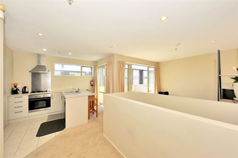 Photo of property in 16/9 Cameron Street, Sydenham, Christchurch, 8023