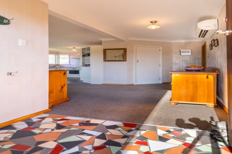 Photo of property in 87 Koremata Street, Green Island, Dunedin, 9018