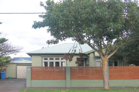 Photo of property in 37 Kiwi Street, Alicetown, Lower Hutt, 5010