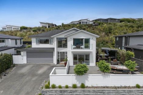 Photo of property in 9 Ruth Craig Place, Stanmore Bay, Whangaparaoa, 0932