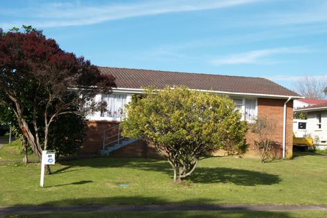 Photo of property in 64 Kivell Close, Mangere East, Auckland, 2024