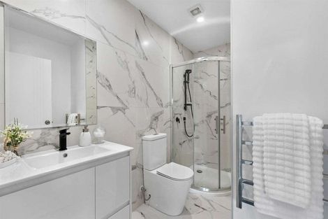 Photo of property in 167b Russell Road, Manurewa, Auckland, 2102