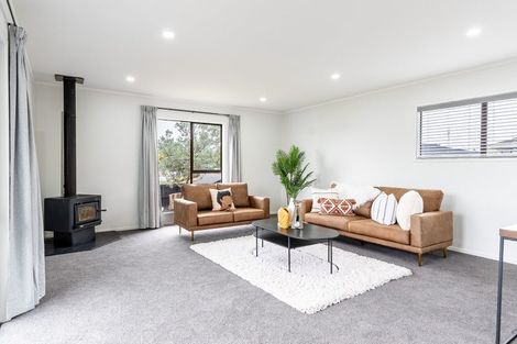 Photo of property in 4 Bradley Place, Nawton, Hamilton, 3200