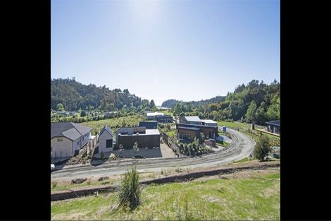 Photo of property in 13 Kahu Close, Kaiteriteri, Motueka, 7197