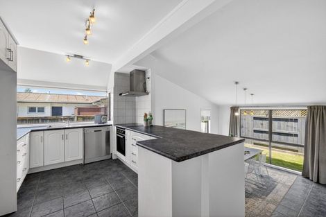 Photo of property in 274 Range Road, Papamoa Beach, Papamoa, 3118