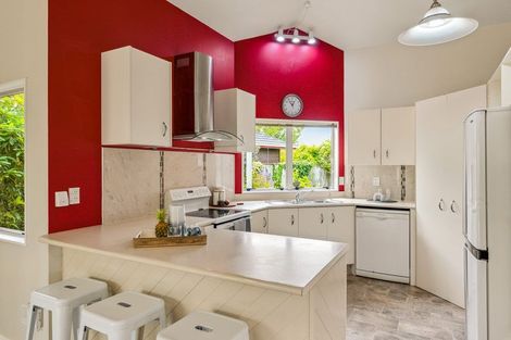 Photo of property in 55 Cedar Drive, Paraparaumu Beach, Paraparaumu, 5032