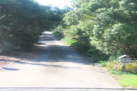 Photo of property in 4 Puriri Place, Whitianga, 3510