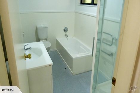 Photo of property in 35 Olivia Crescent, Tawa, Wellington, 5028