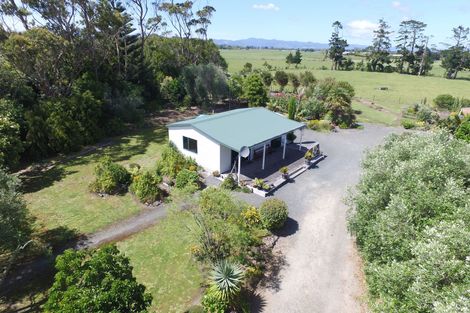 Photo of property in 6177 State Highway 10, Awanui, 0486