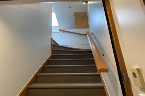 Photo of property in 1/37 Wolsley Avenue, Milford, Auckland, 0620