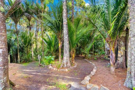 Photo of property in 132 Hinau Road, Waimauku, 0881