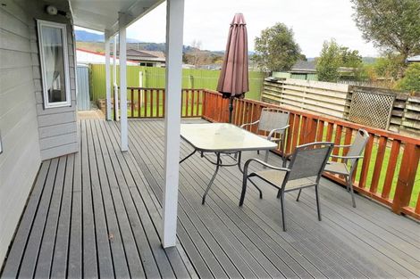 Photo of property in 11 Tulsa Grove, Totara Park, Upper Hutt, 5018