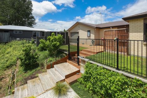 Photo of property in 7a Stewart Place, Melville, Hamilton, 3206