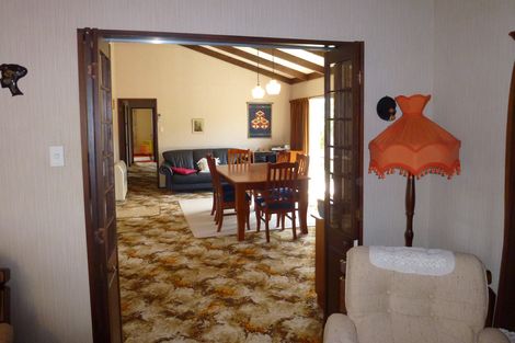 Photo of property in 16 Arnott Street, Alexandra, 9320