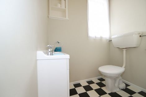 Photo of property in 807 Oxford Street, Saint Leonards, Hastings, 4120