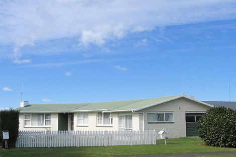 Photo of property in 10 Regent Street, Brookfield, Tauranga, 3110