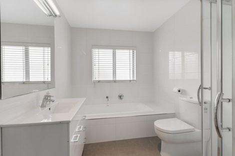 Photo of property in 257 Alec Craig Way, Gulf Harbour, Whangaparaoa, 0930