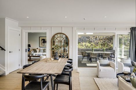 Photo of property in 71 Oak Road, Poraiti, Napier, 4112