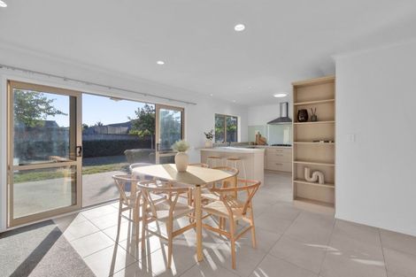 Photo of property in 17 Wessex Place, Rototuna North, Hamilton, 3210