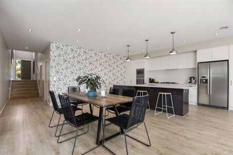 Photo of property in 26 Roseberry Avenue, Birkenhead, Auckland, 0626