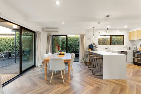 Photo of property in 22 Seamer Place, St Andrews, Hamilton, 3200
