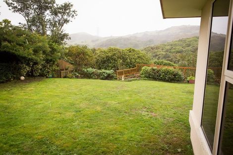 Photo of property in 19 Cabbage Tree Grove, Woodridge, Wellington, 6037