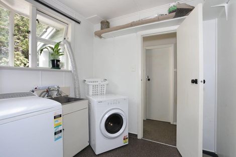 Photo of property in 34 Ahuru Street, Marton, 4710