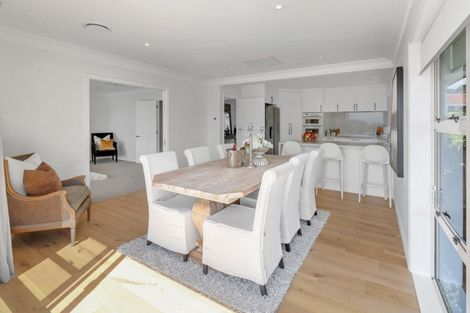 Photo of property in 2/40 Cook Street, Howick, Auckland, 2014