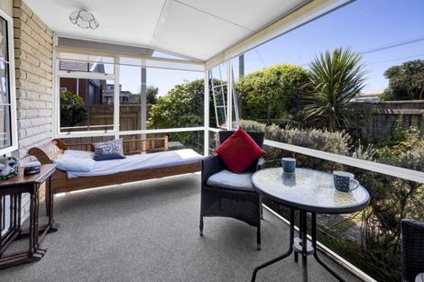 Photo of property in 20 Sackville Street, Fitzroy, New Plymouth, 4312