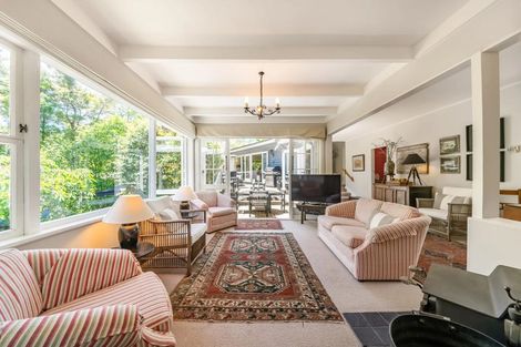 Photo of property in 9 Chatsworth Road, Silverstream, Upper Hutt, 5019