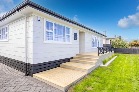 Photo of property in 5 Ngaruawahia Road, Ngaruawahia, 3720