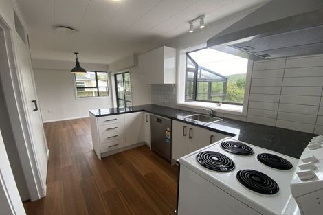 Photo of property in 57 Waipounamu Drive, Kelson, Lower Hutt, 5010