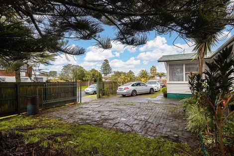 Photo of property in 37 Hokianga Street, Mangere East, Auckland, 2024