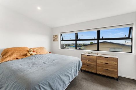 Photo of property in 2/63 Tawa Street, Mount Maunganui, 3116